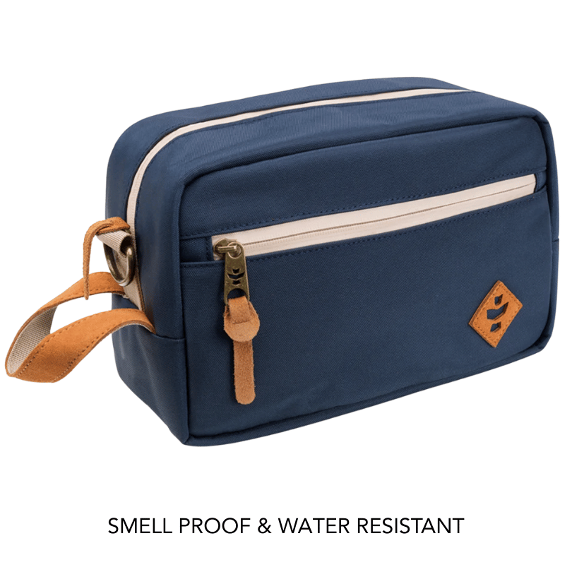 Revelry - Stowaway Toiletry Kit Navy Blue - Accessories