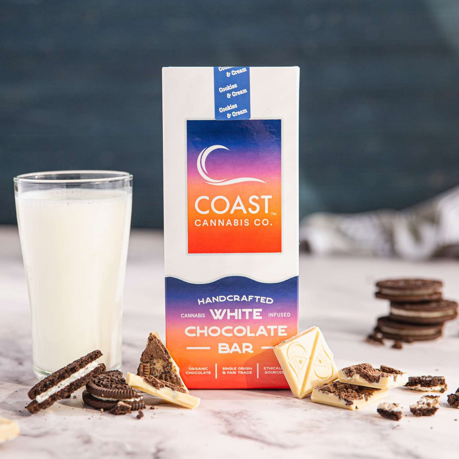 Cookies and Cream White Chocolate Bar | COAST