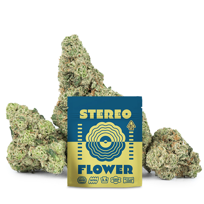 Stereo 3.5g White Strawberry