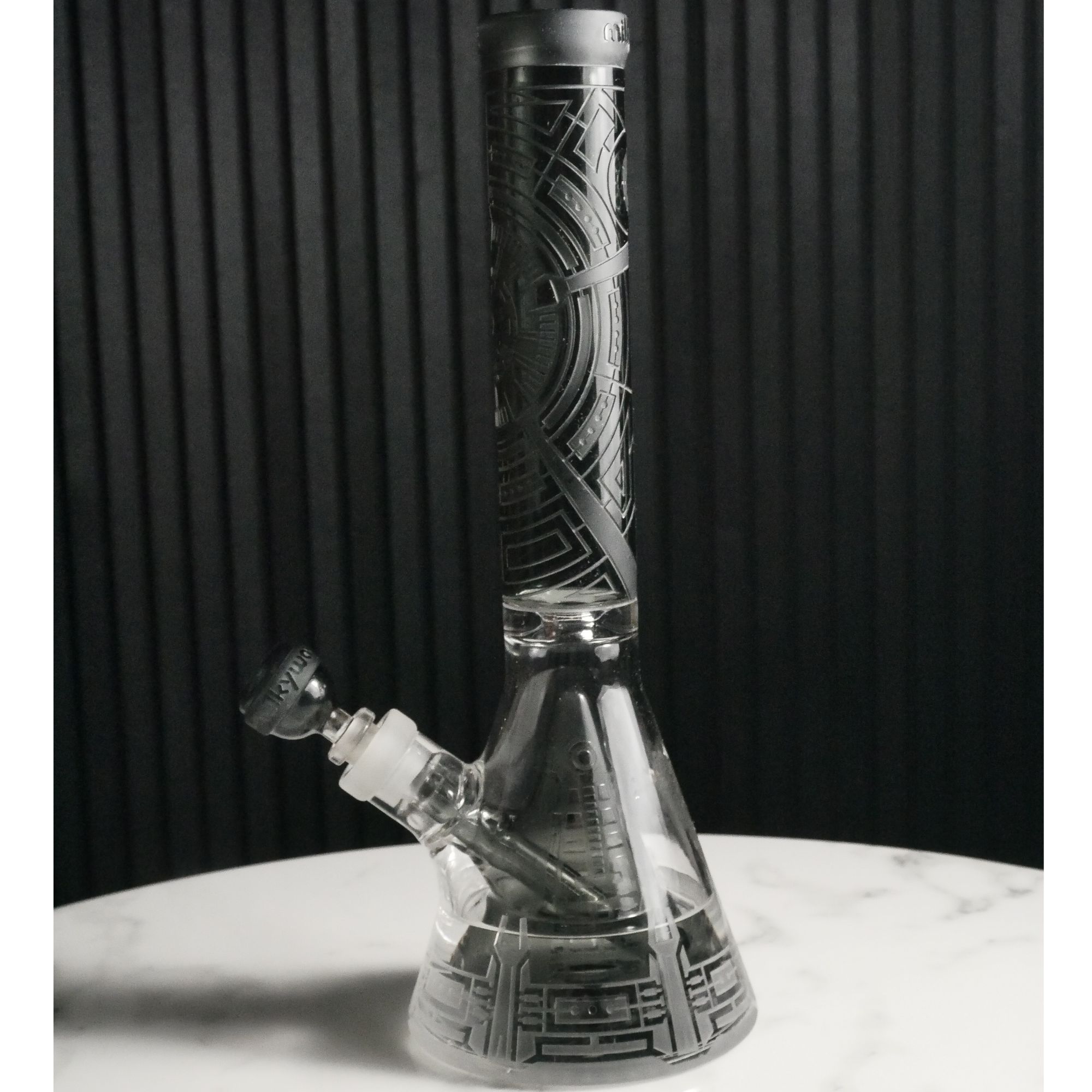 Nuclear Reactor | Collin's Perc Beaker Bong
