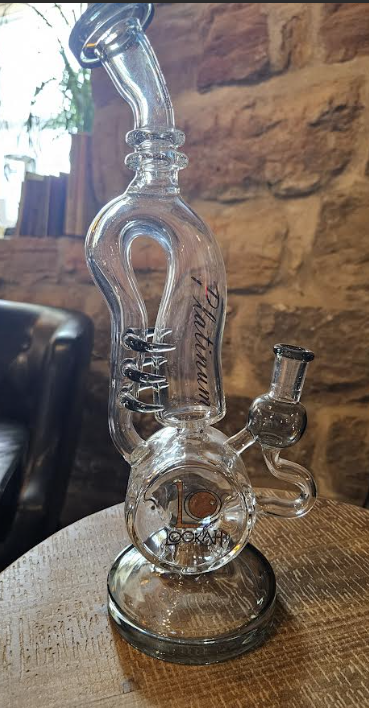 Lookah | Saxaphone Donut Recycler | Black