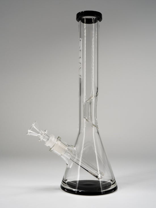 GRAV | Beaker Base Medium Water Pipe | Black