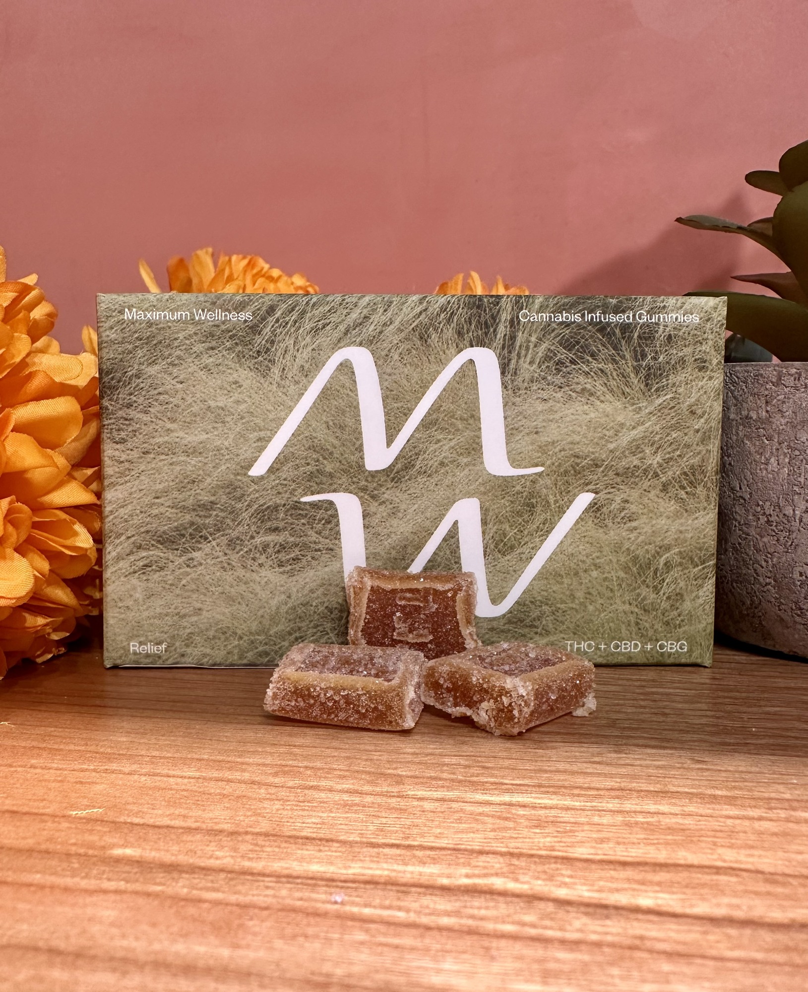 Relief Guava Chews 2:1:1 | 100mg | 5mg THC: 2.5mg CBG: 2.5mg CBD | 10pk