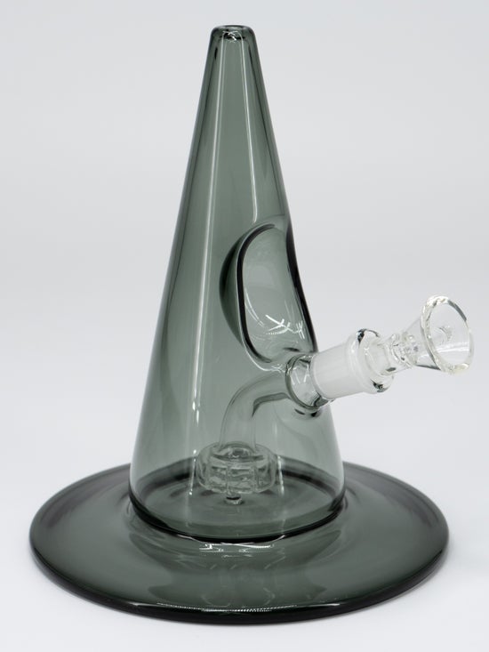 Canna Style | Witch Hat Bong